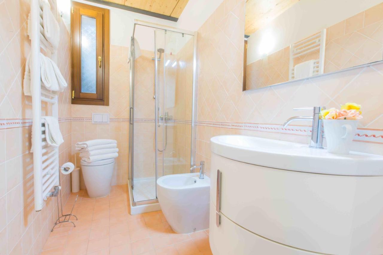 Ca Cicogna Air Conditioning And Fast Wifi, Central Location Apartment Venesia Bagian luar foto